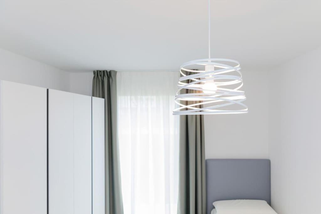 Wave Island! Luxury Resort A Jesolo - Piscina E Park Free! Экстерьер фото