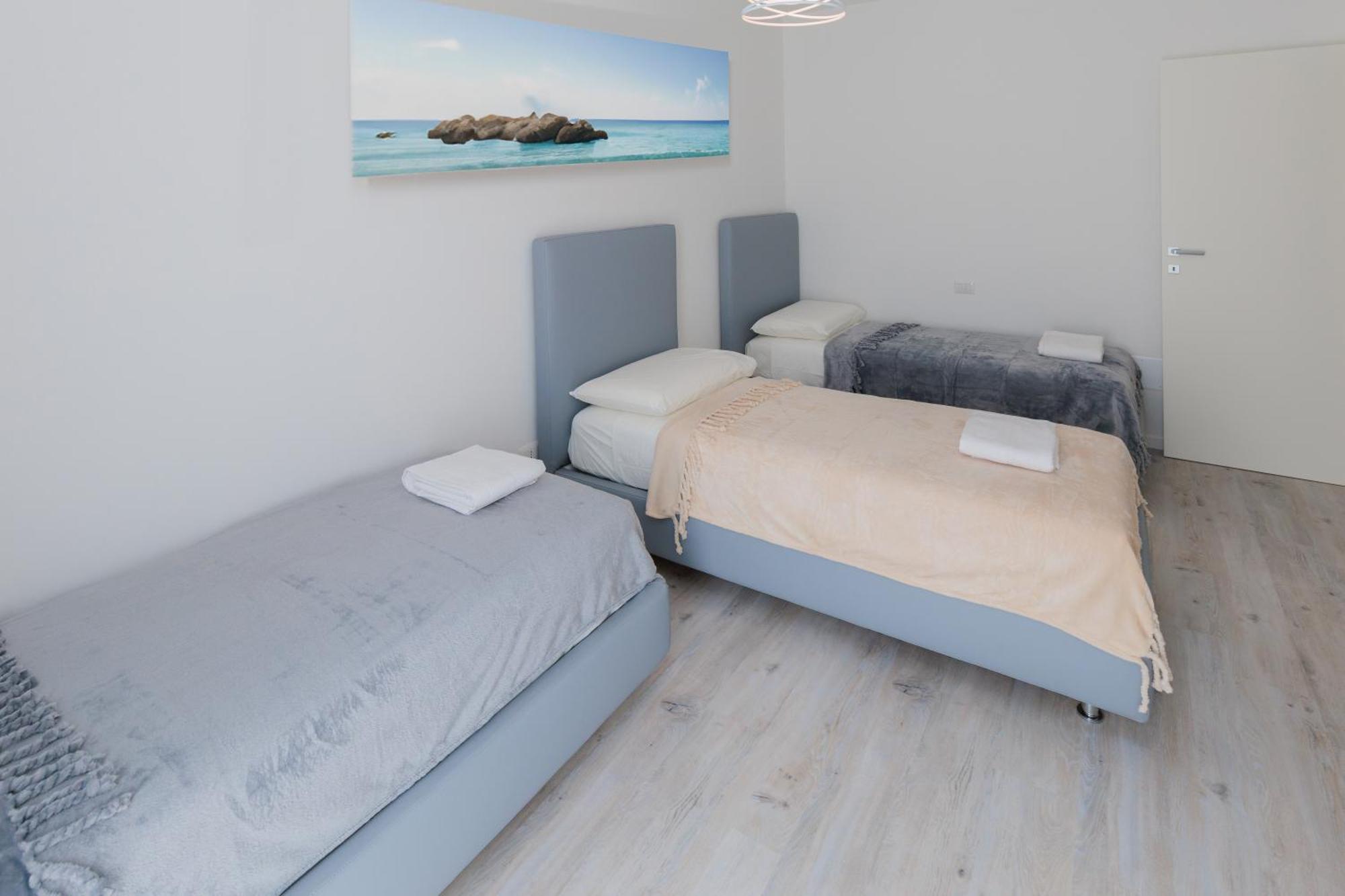 Wave Island! Luxury Resort A Jesolo - Piscina E Park Free! Экстерьер фото